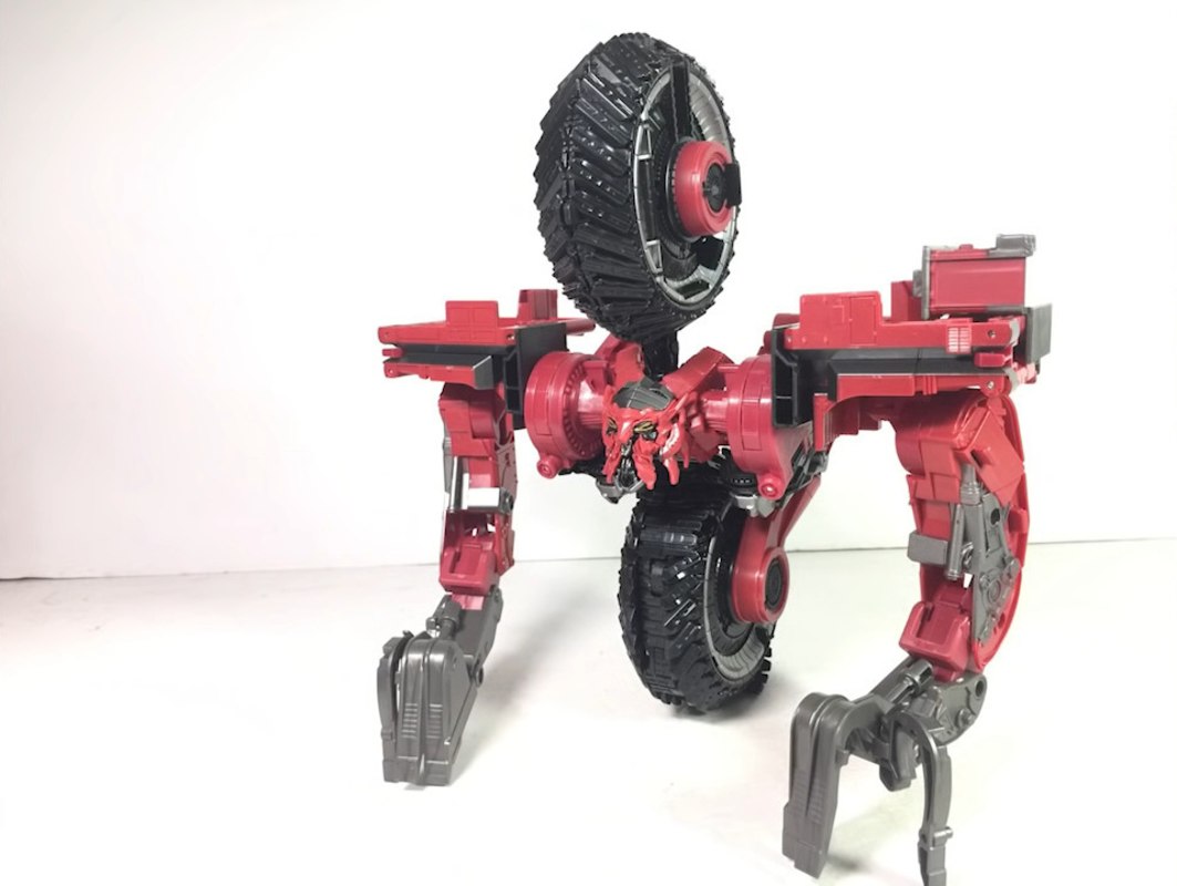 Transformers Studio Series Scavenger Video Review And Images